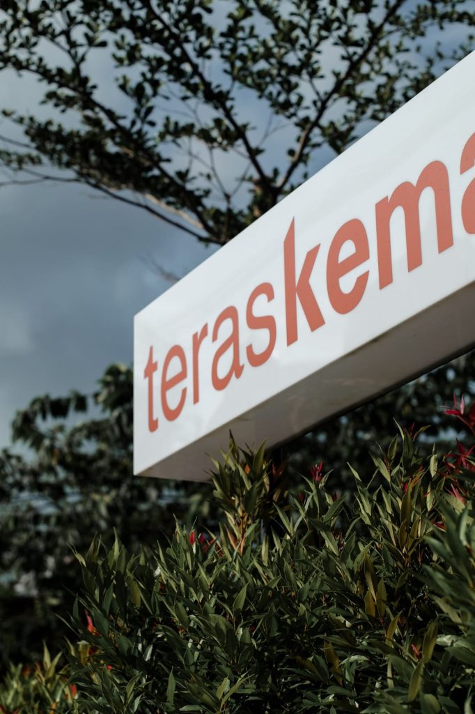 Teras Kemarin